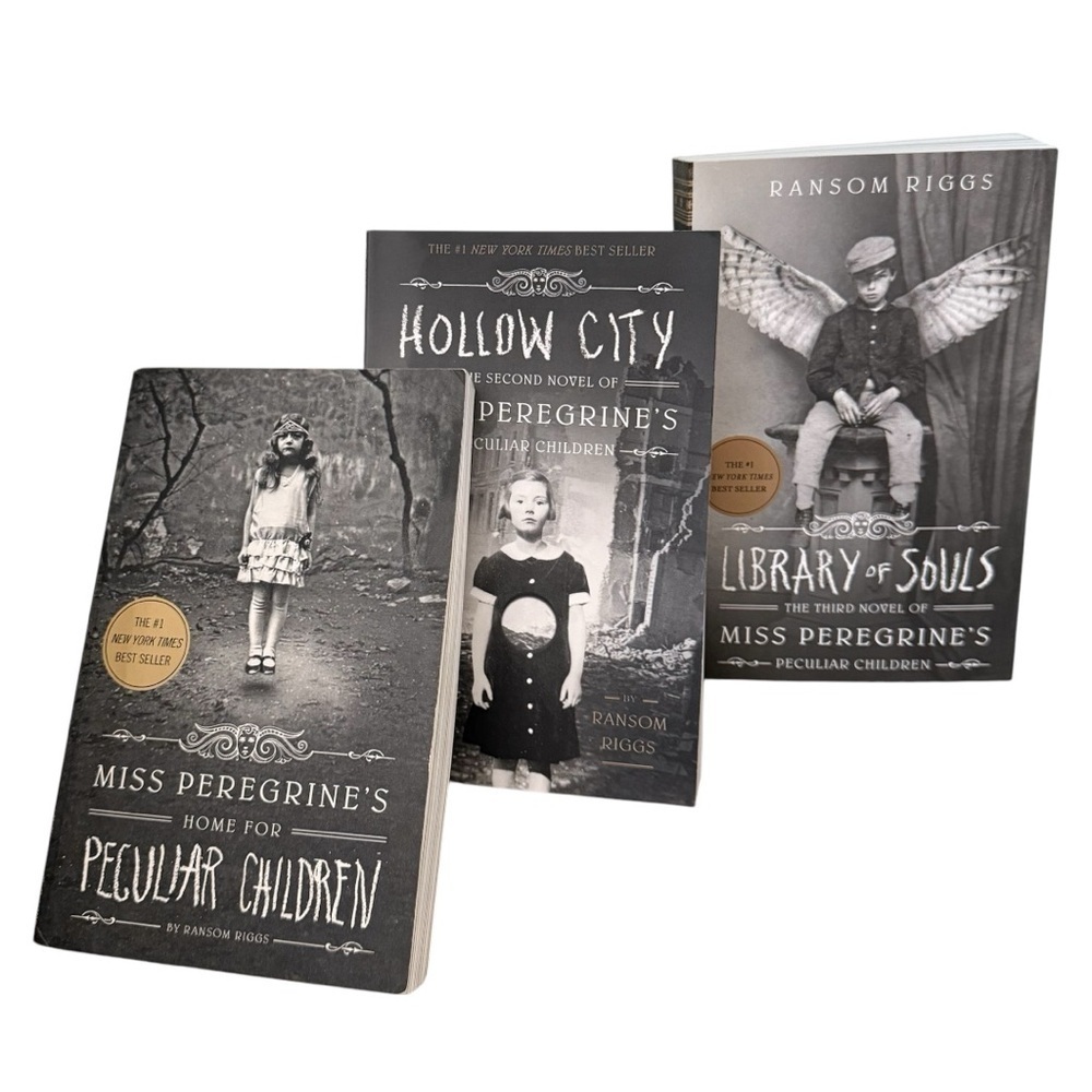 Miss Peregrine's Peculiar Children 3 Book Set​​​​​​​​​​